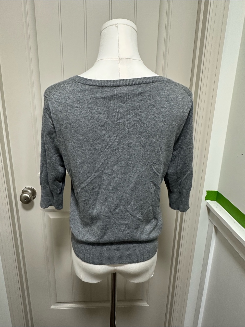 Express Women's Gray Ruffle-Front Button Cardigan - Picture 4 of 5